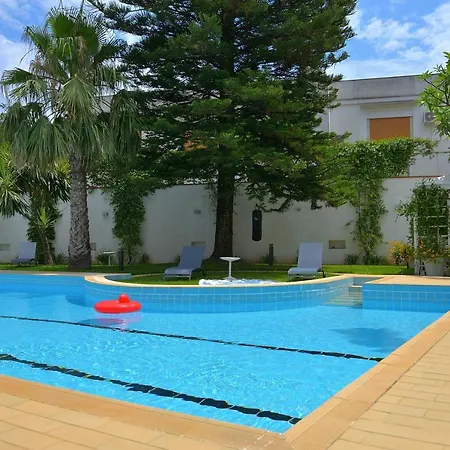 B&B Mondello Resort לינה וארוחת בוקר