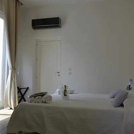B&B Mondello Resort לינה וארוחת בוקר 4*