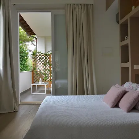 B&B Mondello Resort לינה וארוחת בוקר 4*