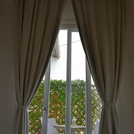 B&B Mondello Resort לינה וארוחת בוקר