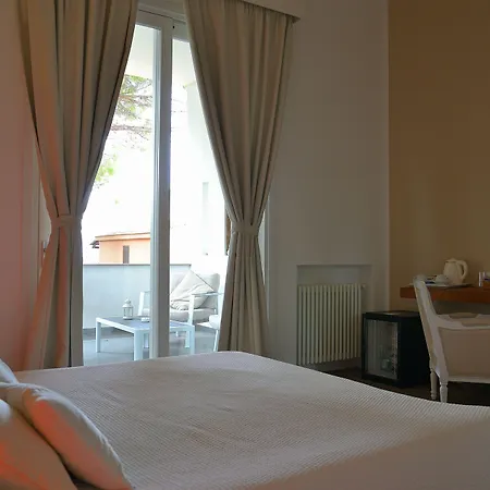 לינה וארוחת בוקר B&B Mondello Resort מונדלו