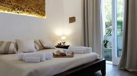 לינה וארוחת בוקר B&B Mondello Resort מונדלו