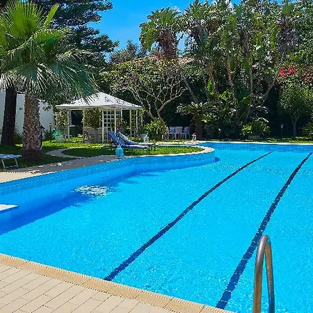 B&B Mondello Resort 4* מונדלו