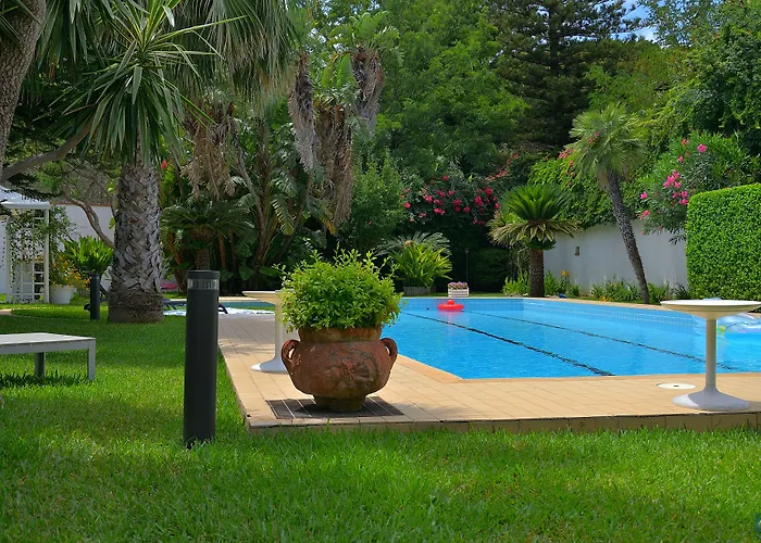 B&B Mondello Resort Bed & Breakfast 4*