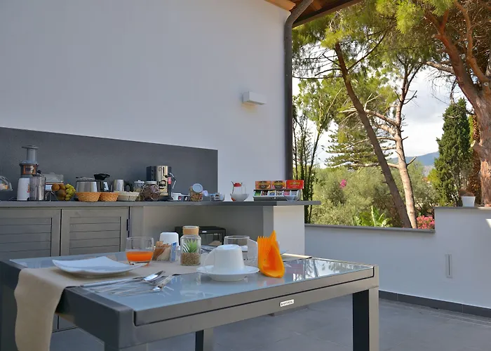 B&B Mondello Resort Bed & Breakfast 4*